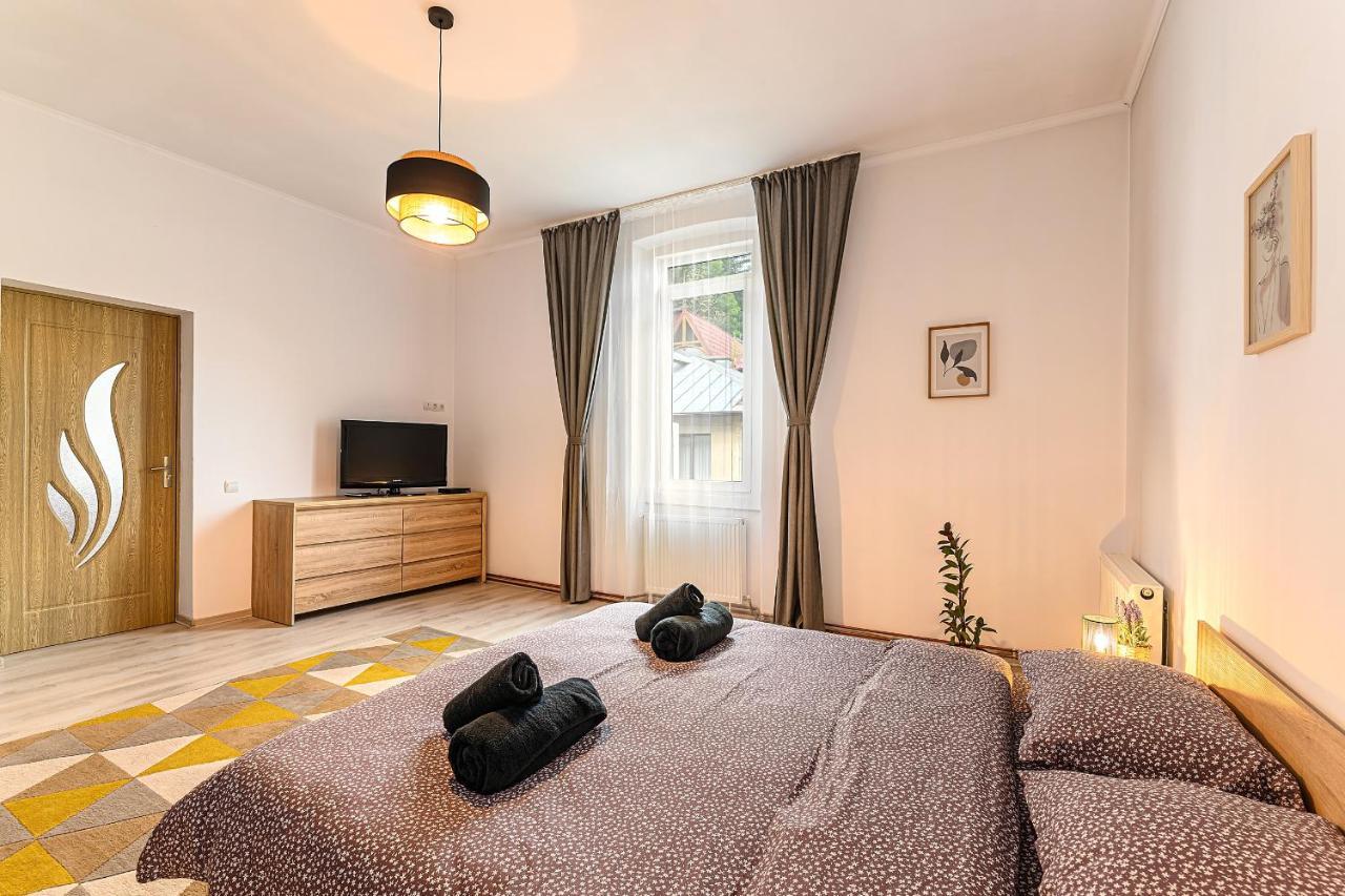 Mountain Oasis Apartment Sinaia Exterior foto